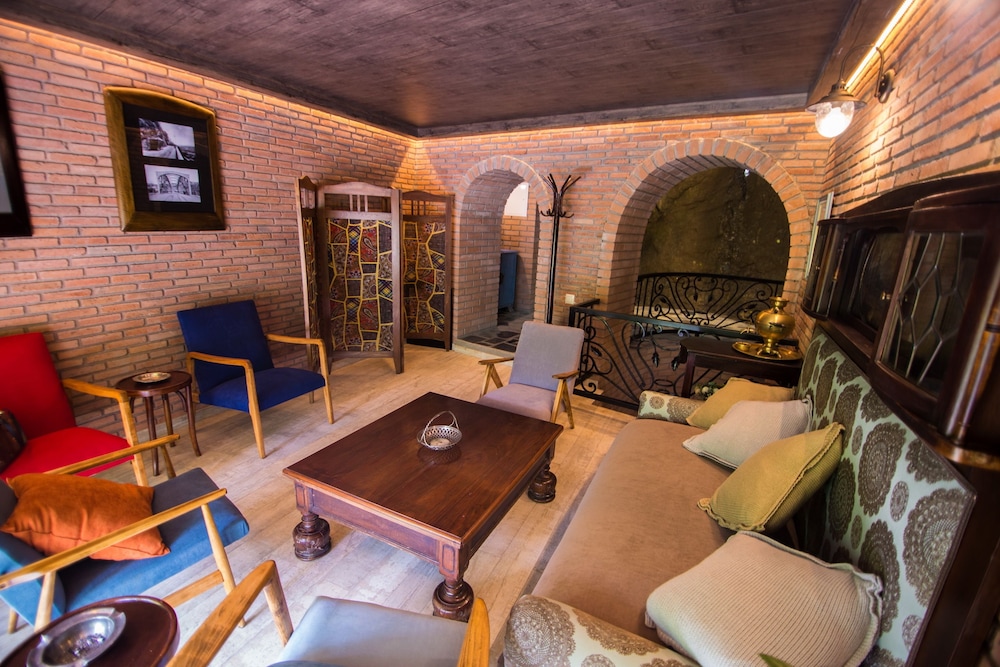 Bloom Boutique Hotel 39/50
