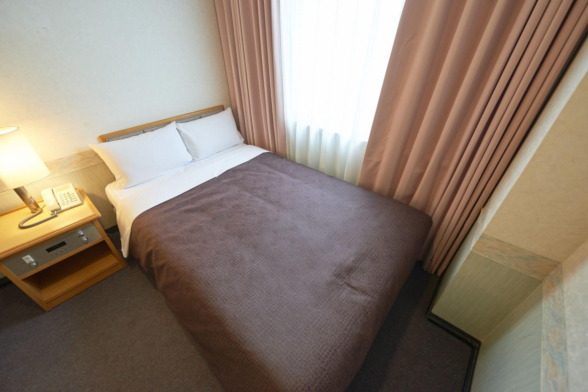 Semi Double Room No Smoking