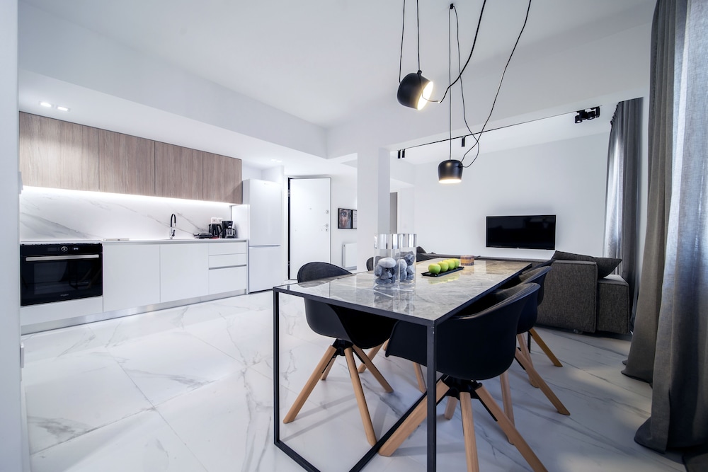 Heritage Boutique Apartments 54/62