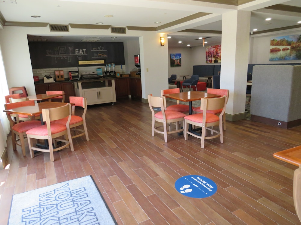 Hampton Inn Princeton, NJ 54/89
