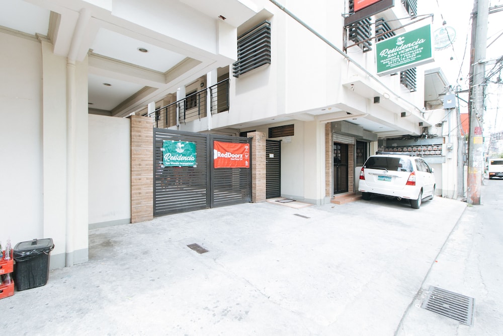 Reddoorz Near Pasay Taft 25/29
