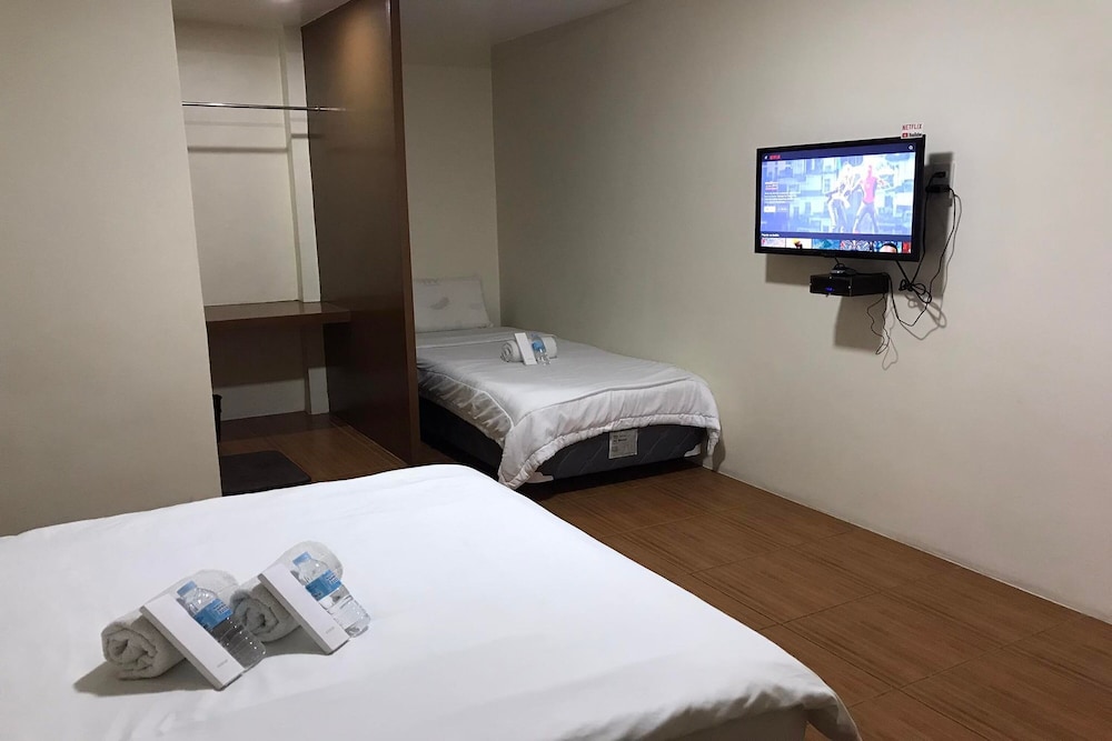 I m Inn Hotel Sorsogon near SM Terminal by ZUZU 25/41