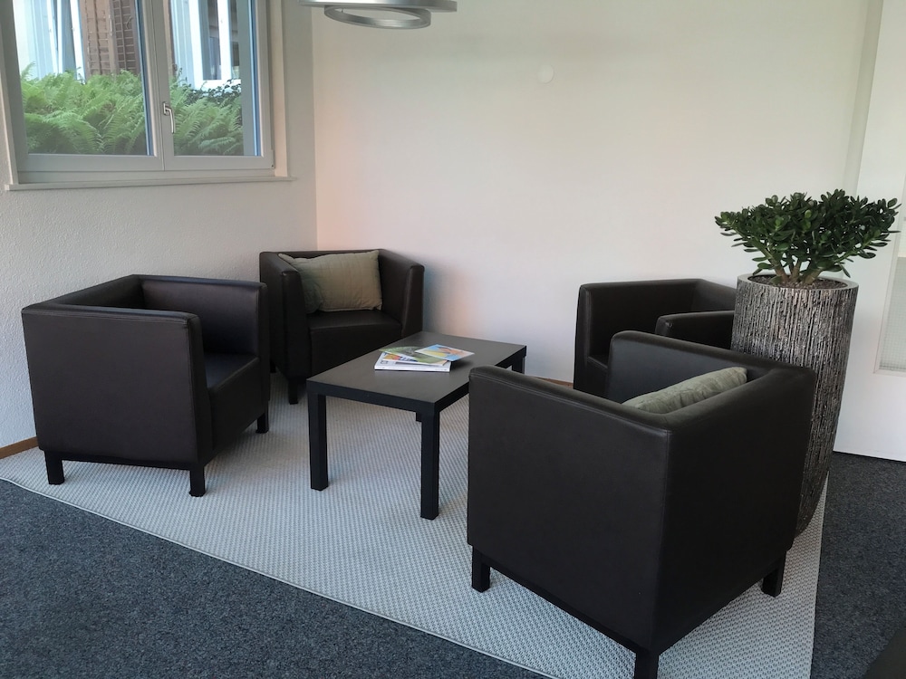 Zentrum Eckstein 15/35