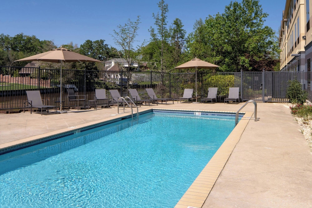 Fairfield Inn Suites Lafayette South 17/36
