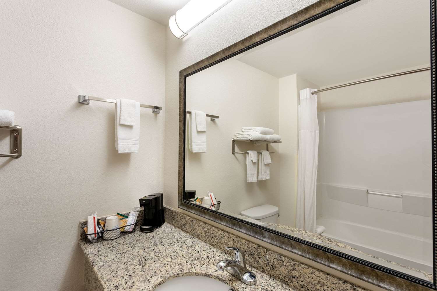 Ramada by Wyndham Panama City 50/51