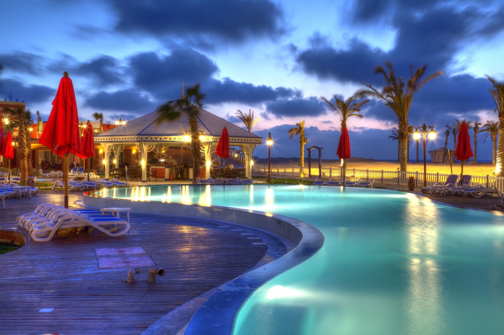 Porto Matrouh Beach Resort 4/66