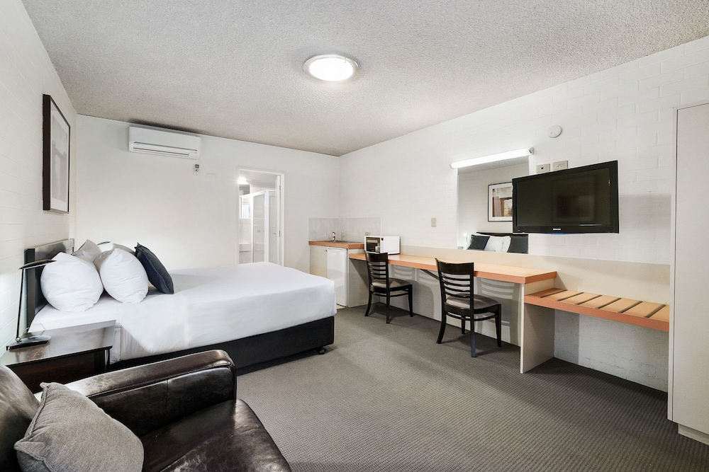 Best Western Warby Lodge Motor Inn 19/27