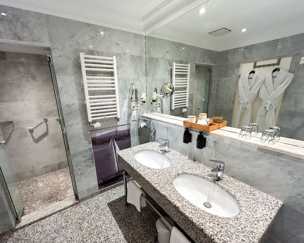 Grand Hotel Seeschlosschen Spa Golf Resort 80/80