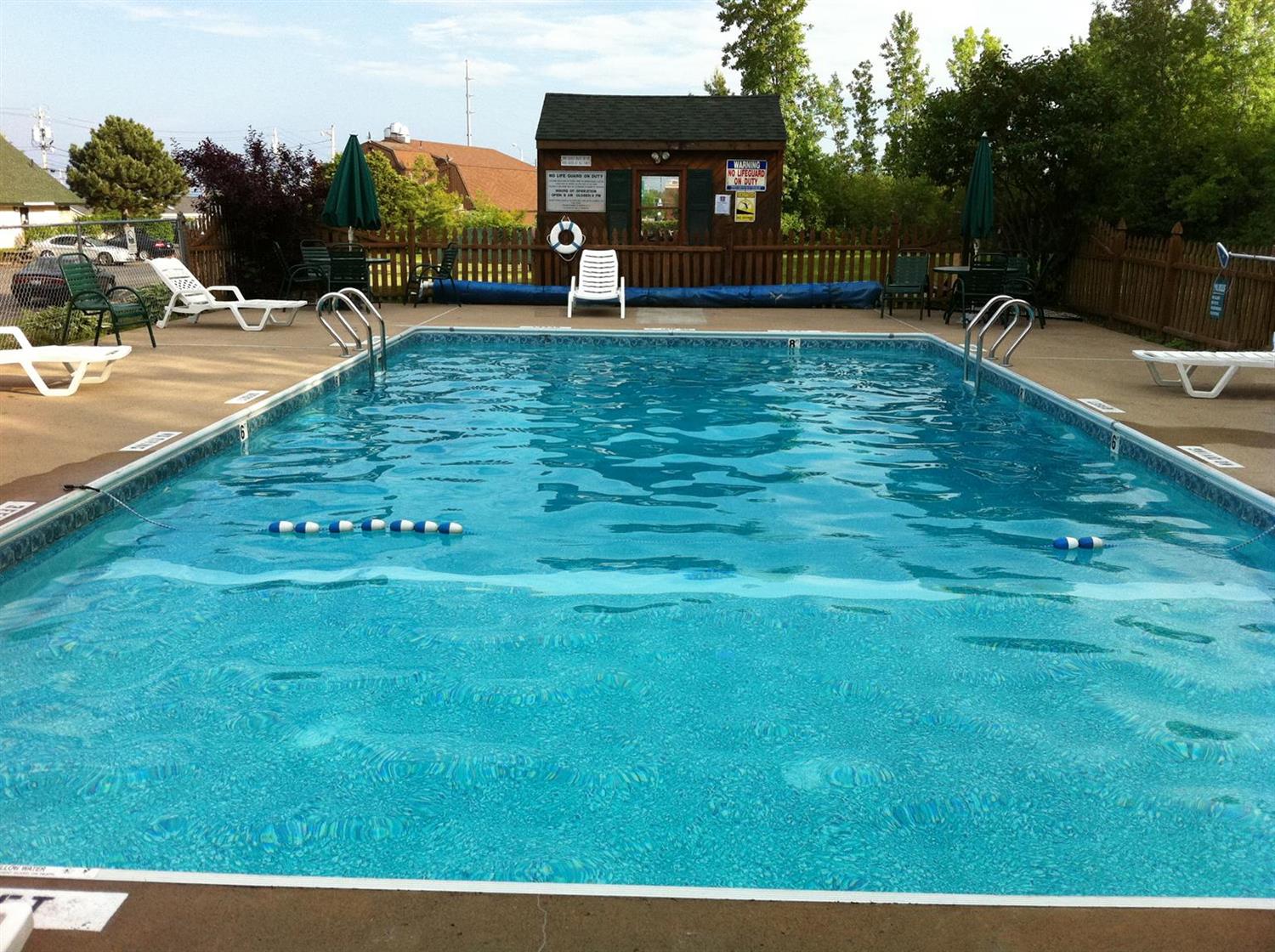 Americas Best Value Inn-Plattsburgh 40/40