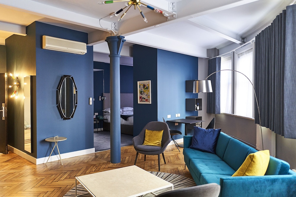 Abode Manchester 44/67