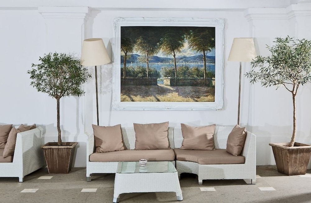 Grand Hotel Riviera 27/50
