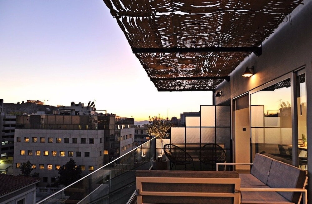 The Athenians Modern Apartments 3/50