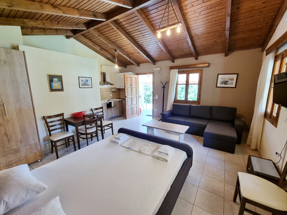Alexaria Holidays Apartments 14/37