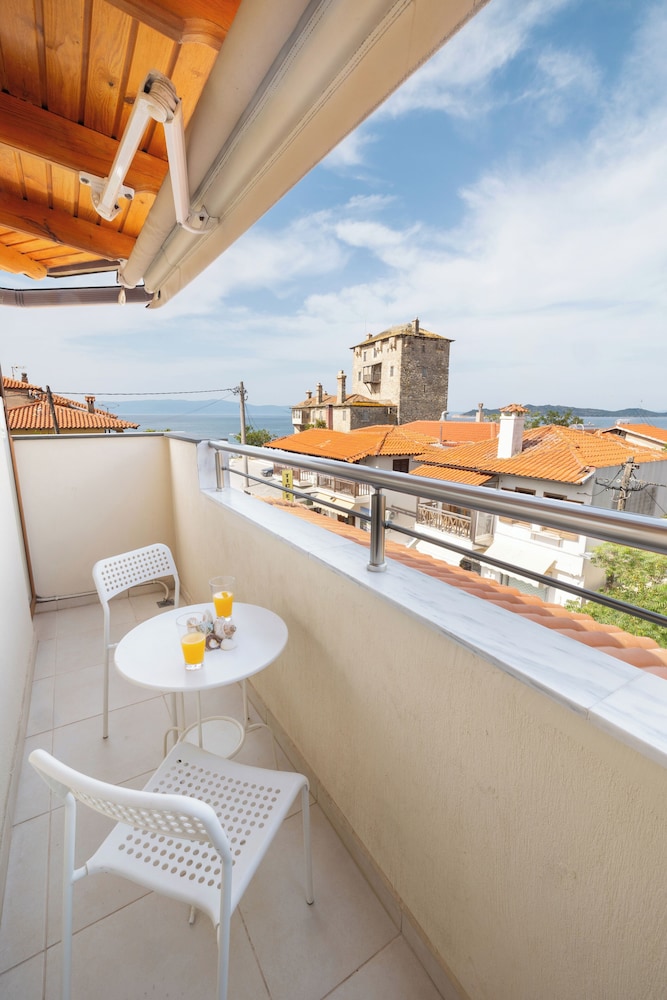Pansion Athos Guesthouse 23/43