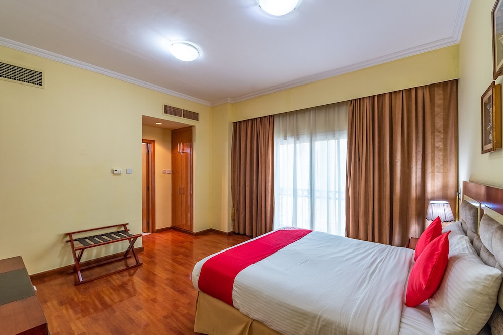 Ruwi Hotel Apartments 10/23
