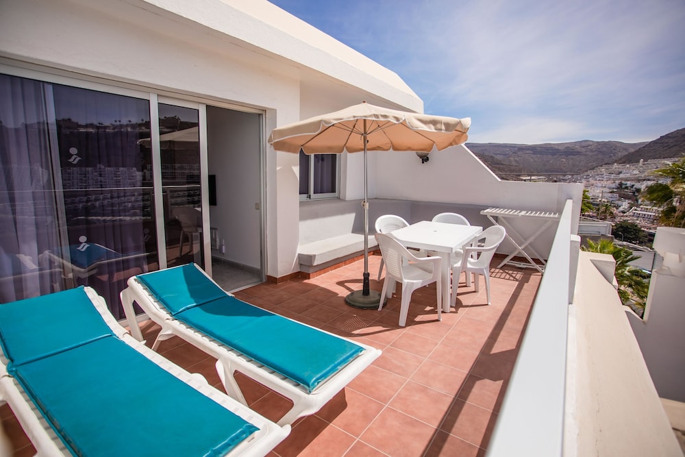 Servatur Montebello Apartments 28/73