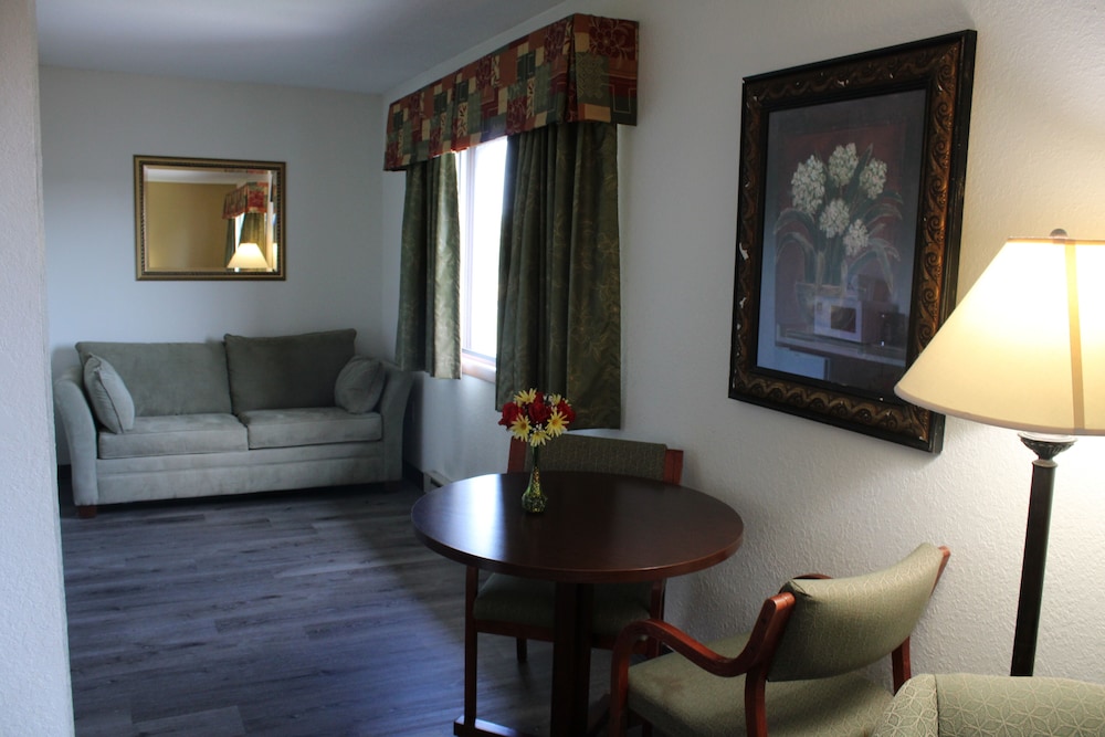 Days Inn Sheboygan the Falls 26/41