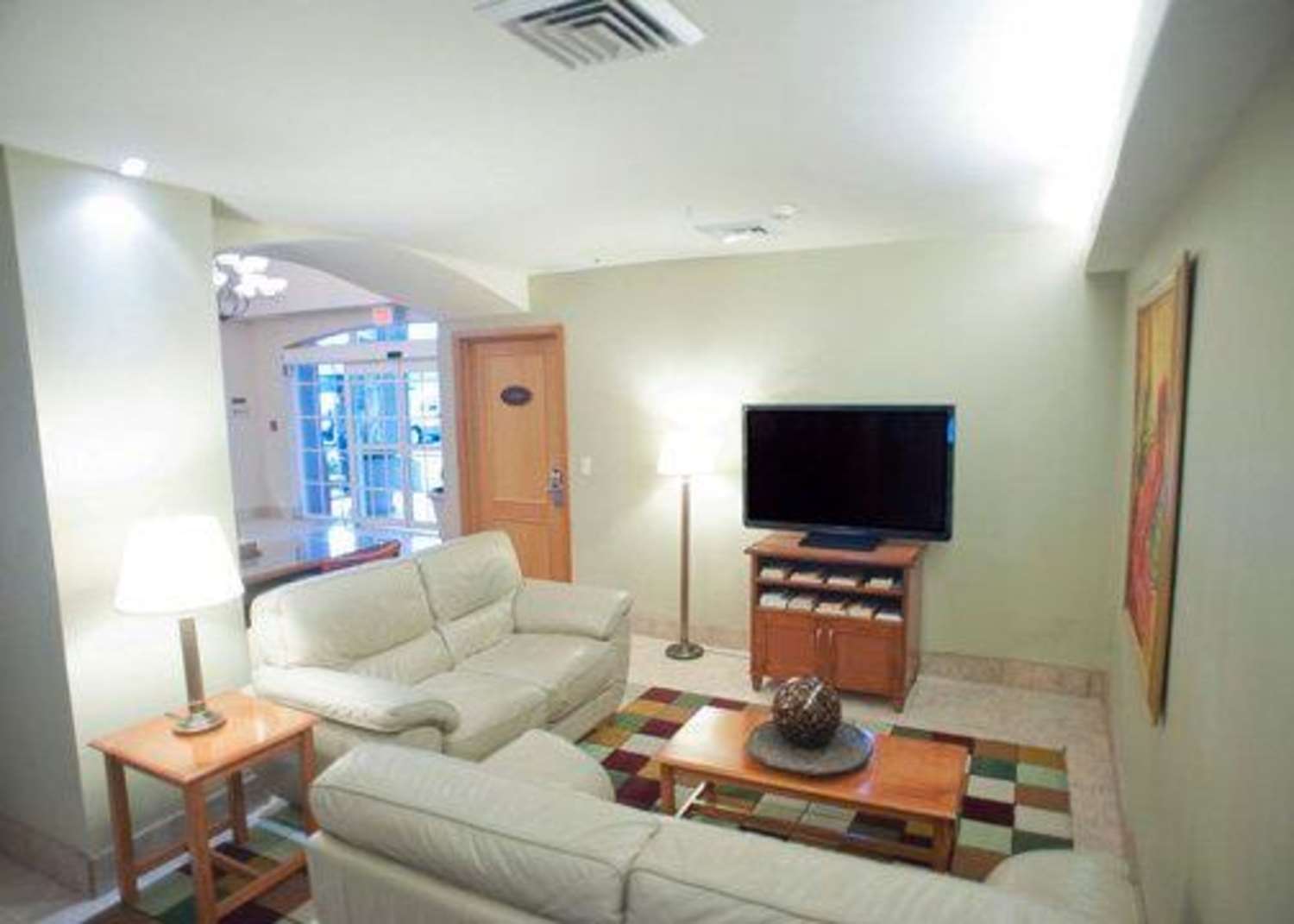 Sleep Inn Hotel Paseo Las Damas 18/30