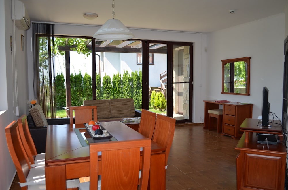 Villa On The Black Sea 16/38