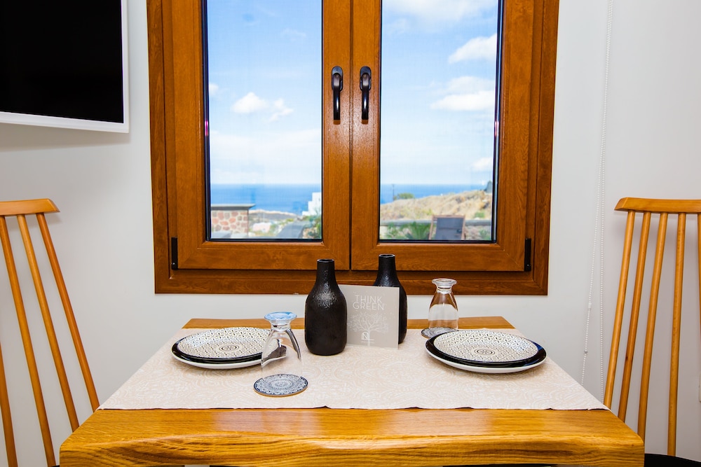 Perla Nera Suites 36/50