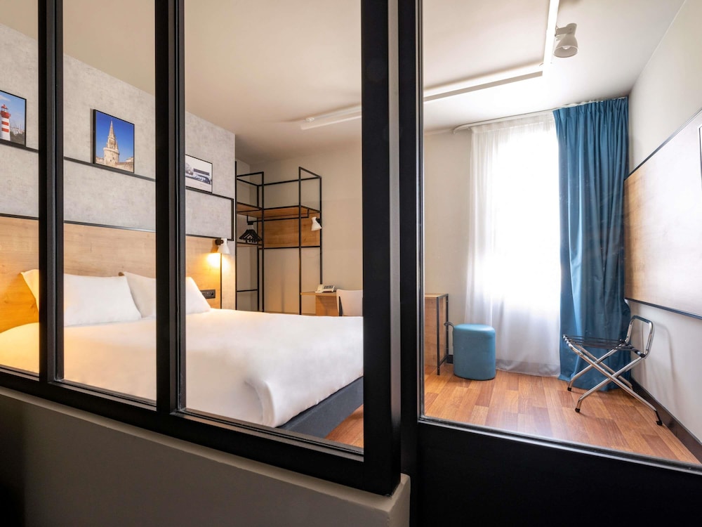 Ibis La Rochelle Vieux Port 63/64