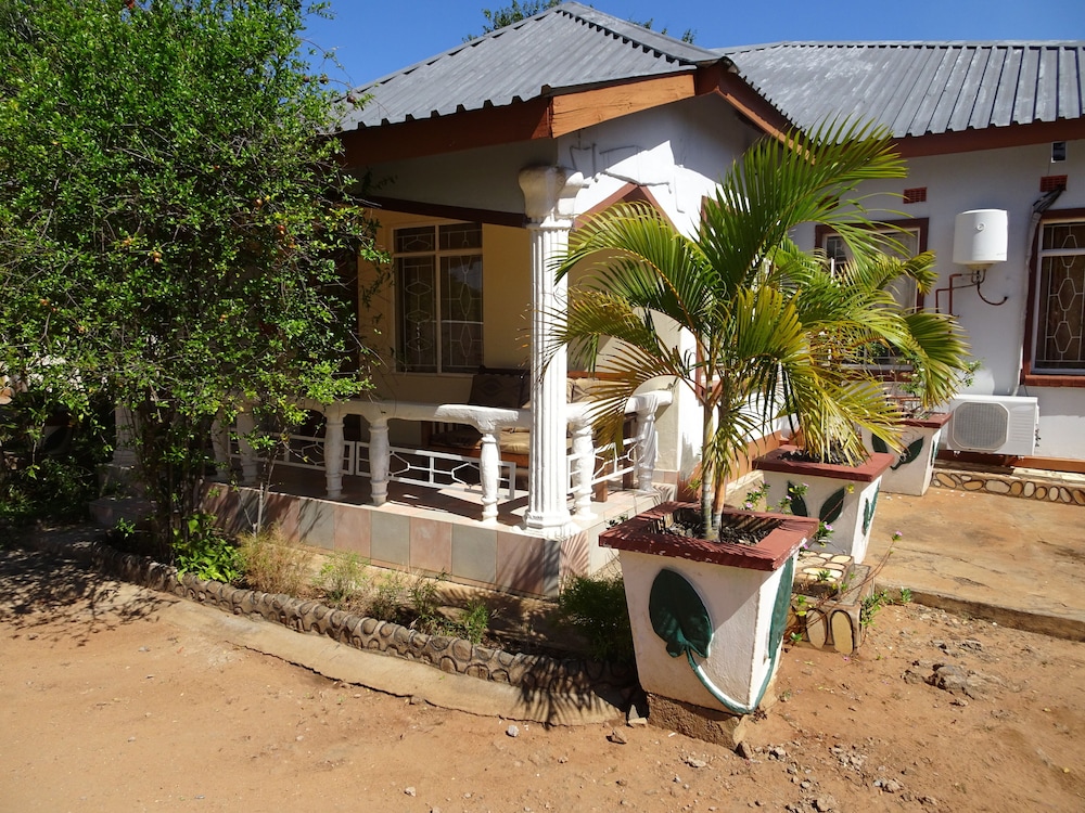 White Rose Lodge 39/50