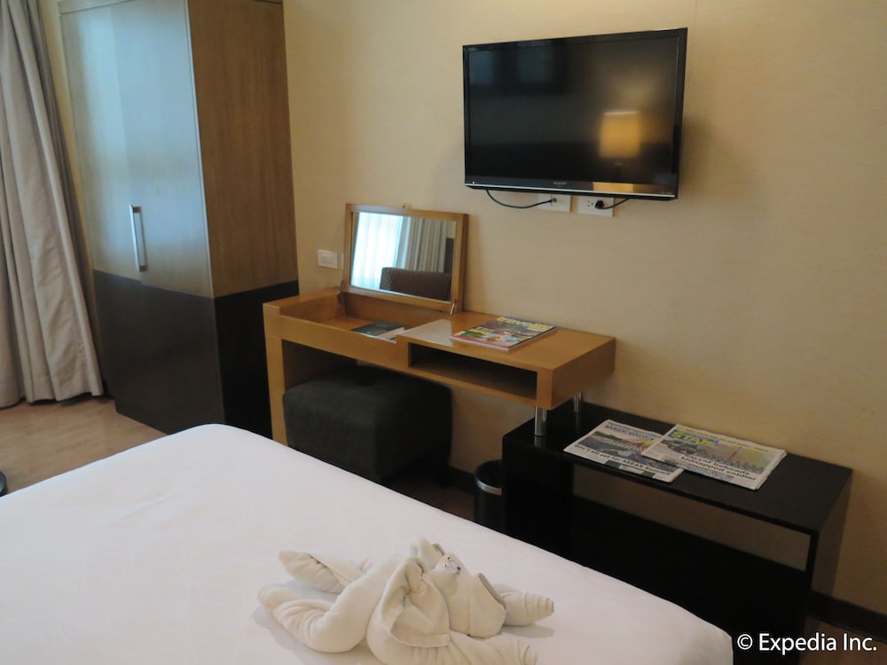 room-image