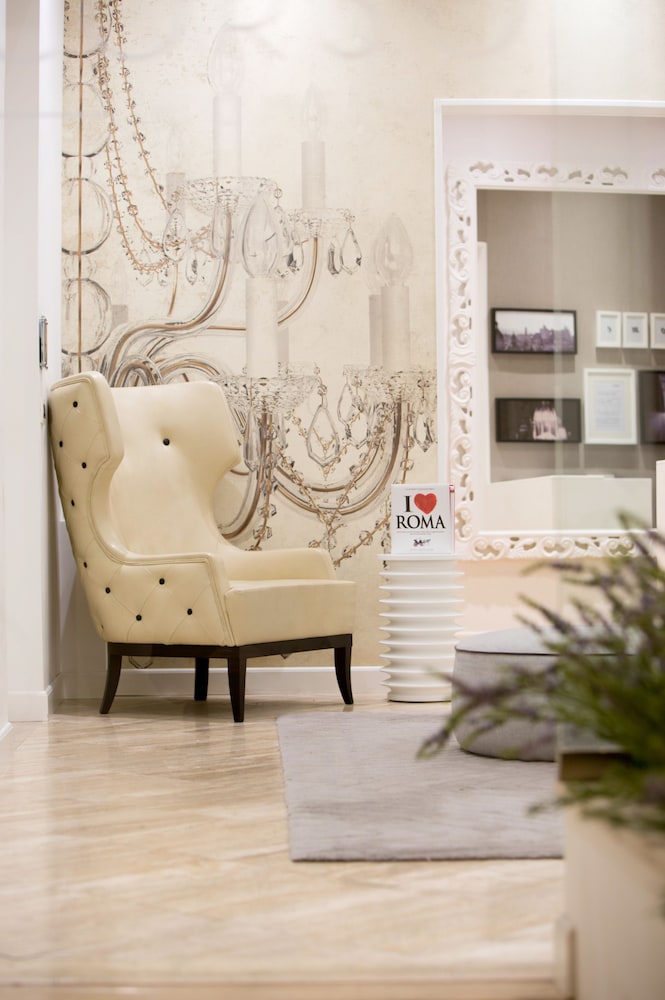 Via Del Corso Home 31/45