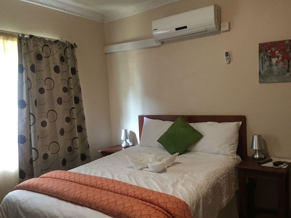 Amariah Guest House 3/18