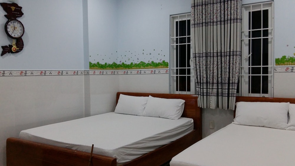 Ngan Giang Guest House 13/65
