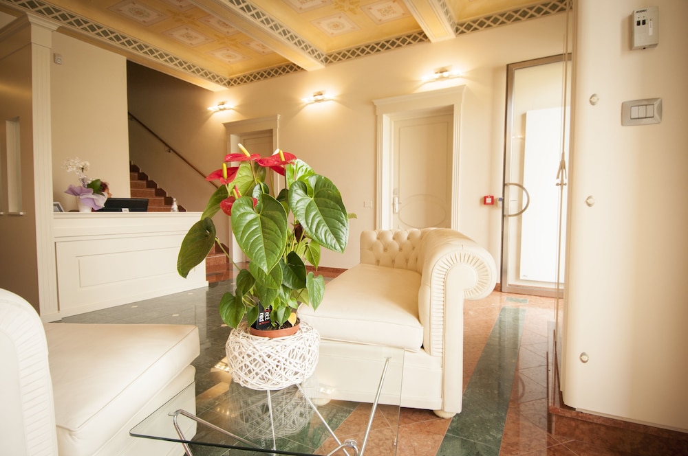 Hotel Villa Maranello 17/27