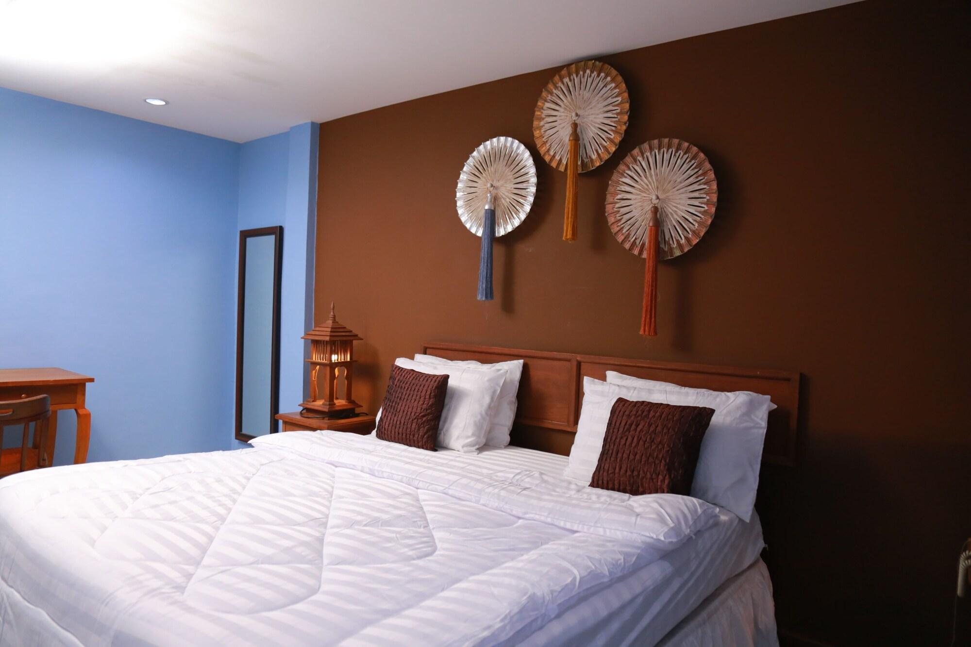 UPAR Hotels Silom 12/52