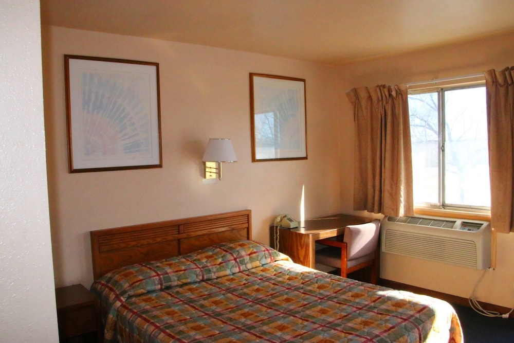 OYO Travellers Inn 11/39