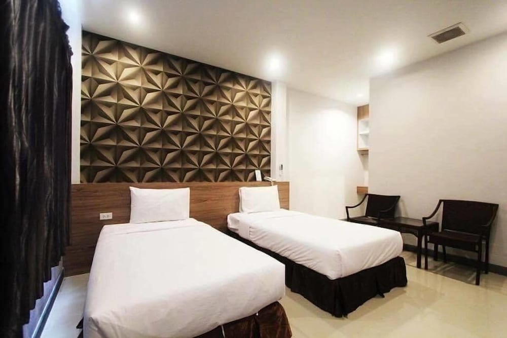 Seree Grand Resort 28/64