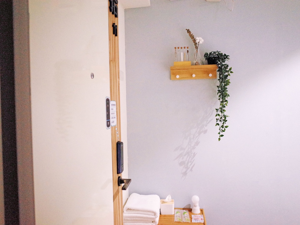 Paper Plane Hostel 42/50