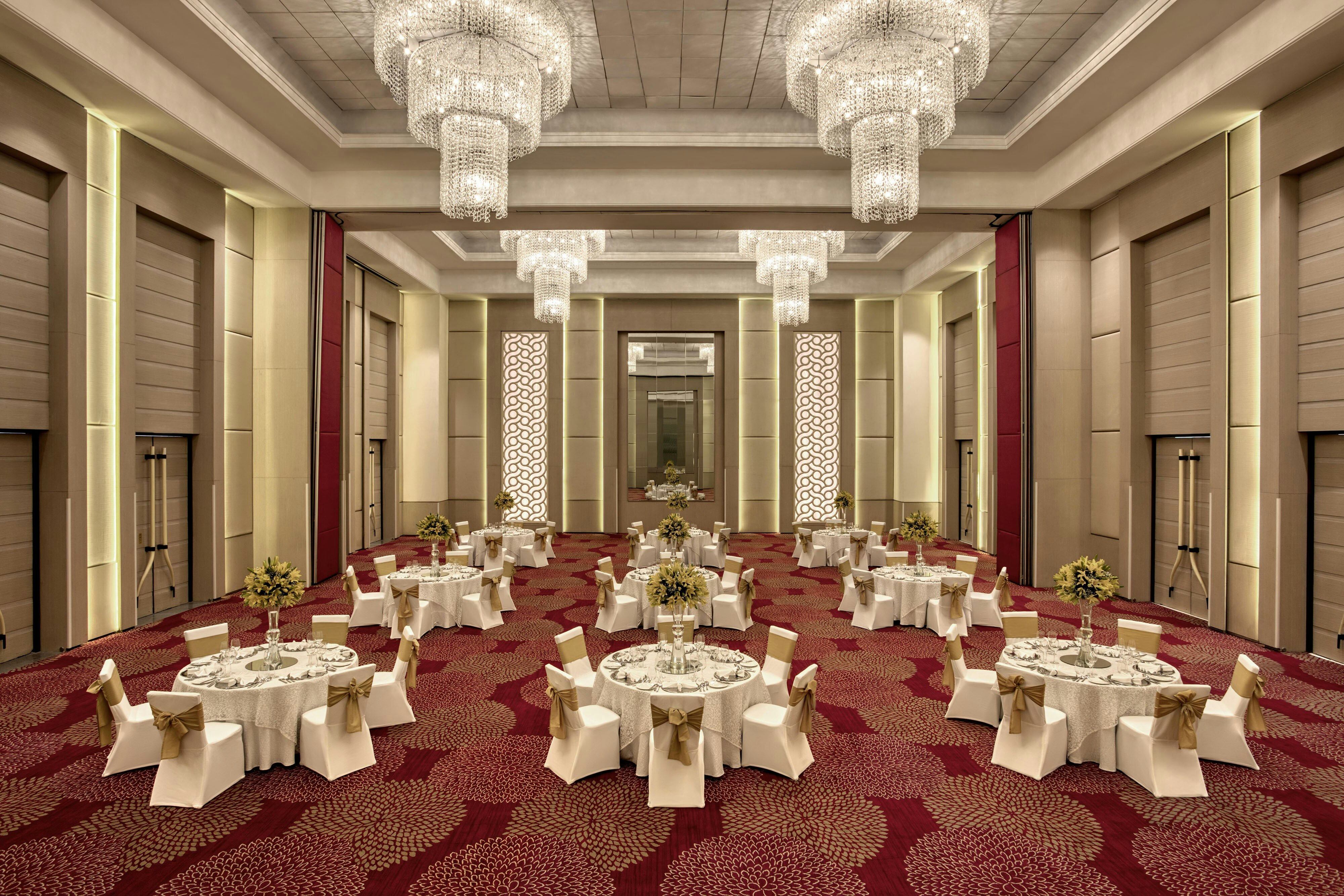 Le Meridien Gurgaon 49/51