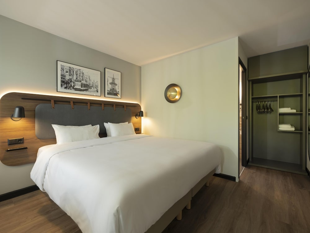 Campanile Eindhoven 13/70