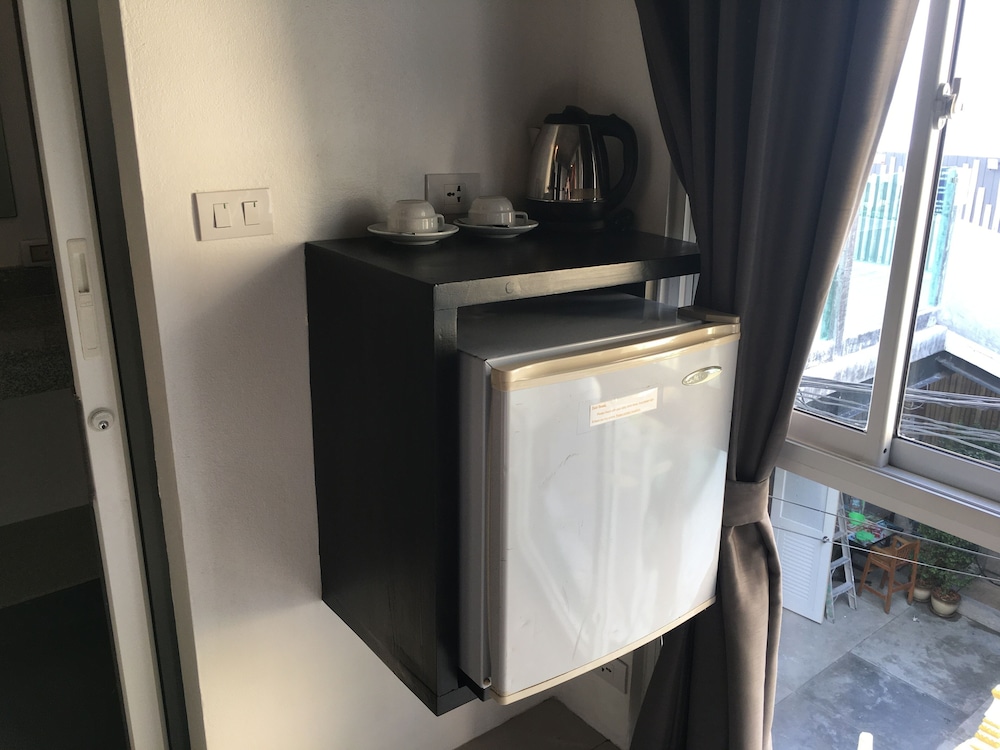 The Front Hotel And Apartment 25/76