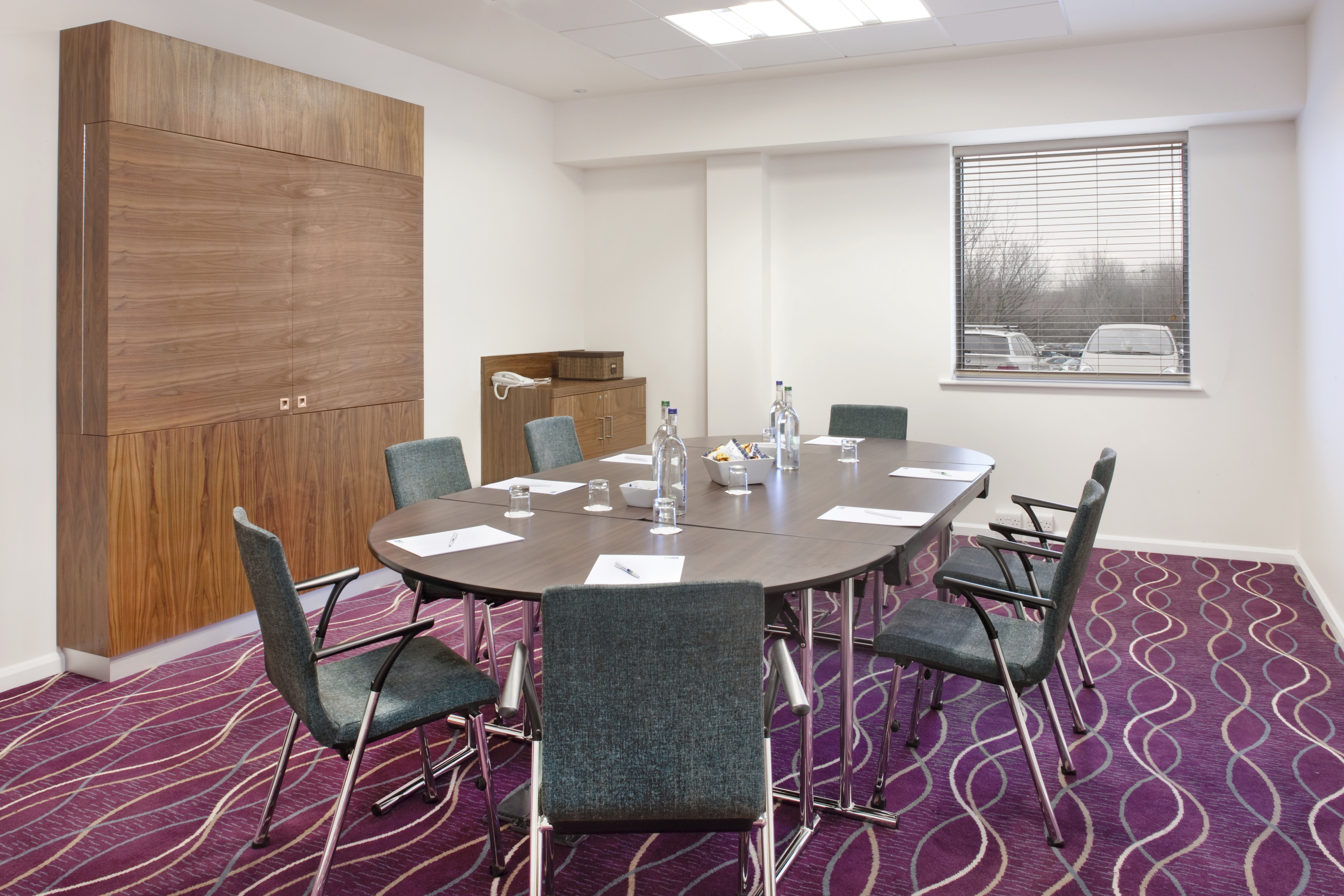 Holiday Inn Express Tamworth 51/58