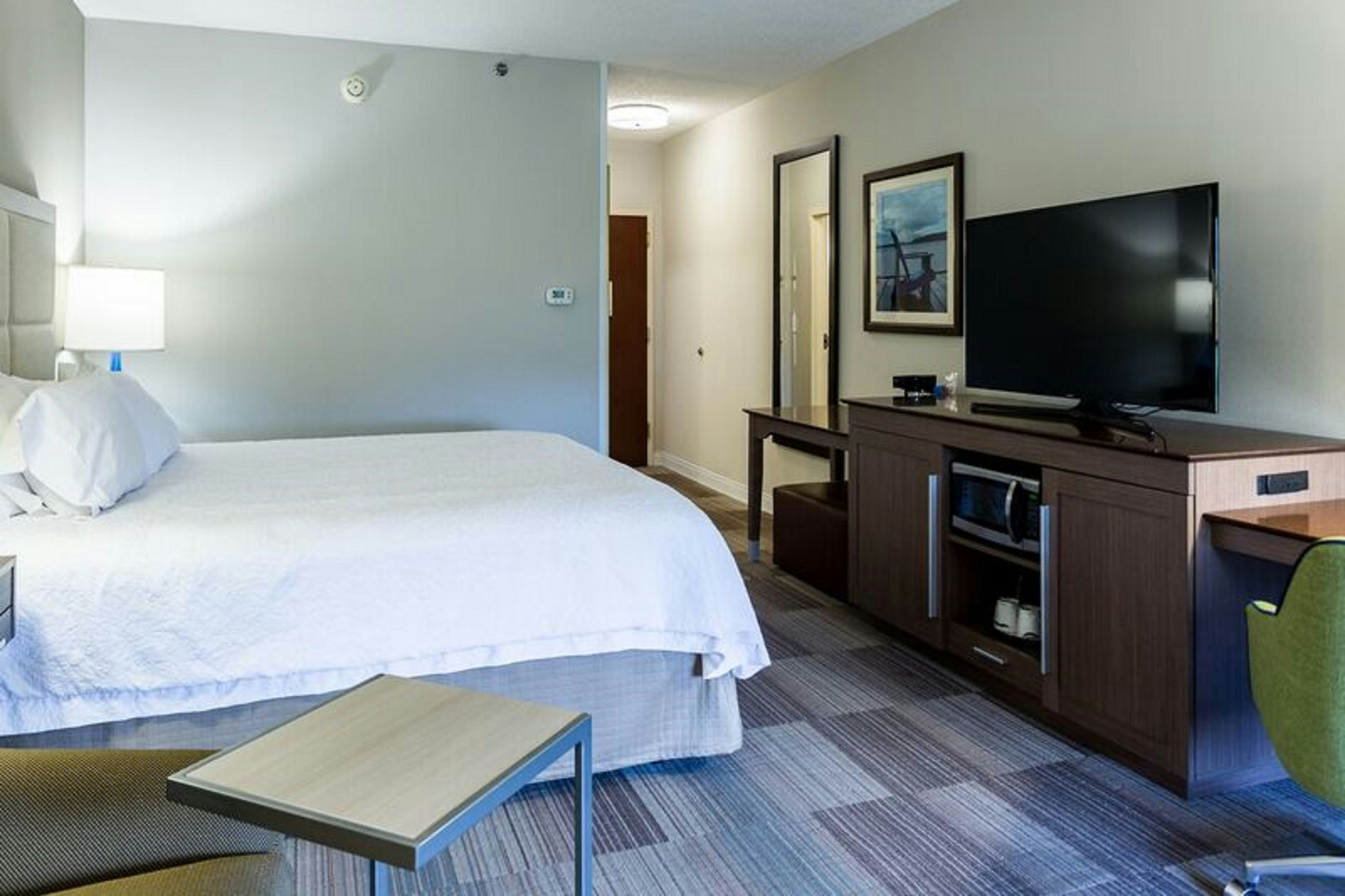 Hampton Inn Somerset, KY 18/50