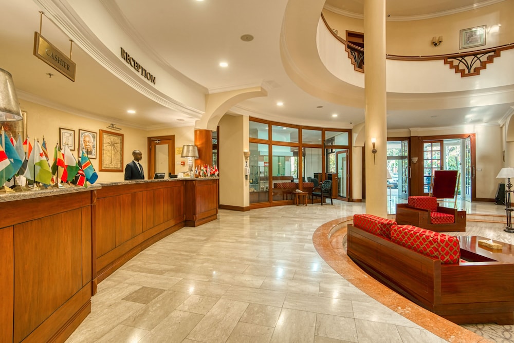 Kibo Arusha Palace Hotel 12/85