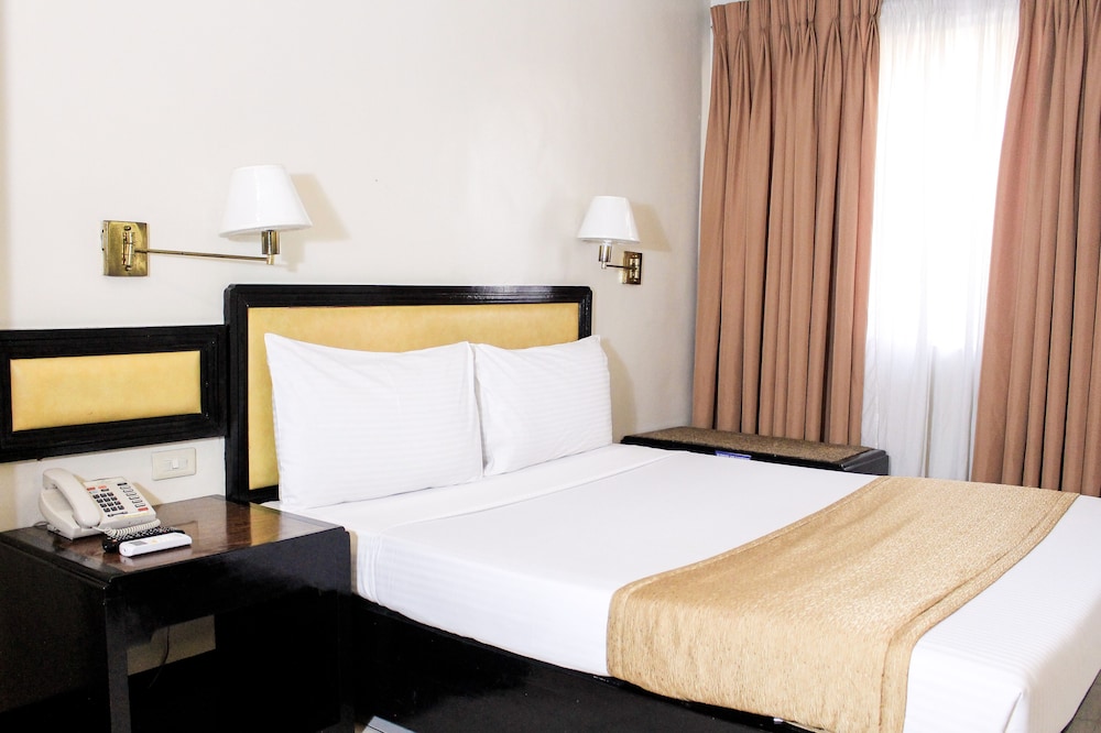 Palm Hotel Manila 20/38