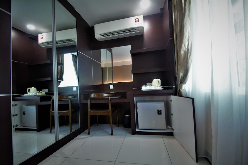 Wave View Hotel 27/53