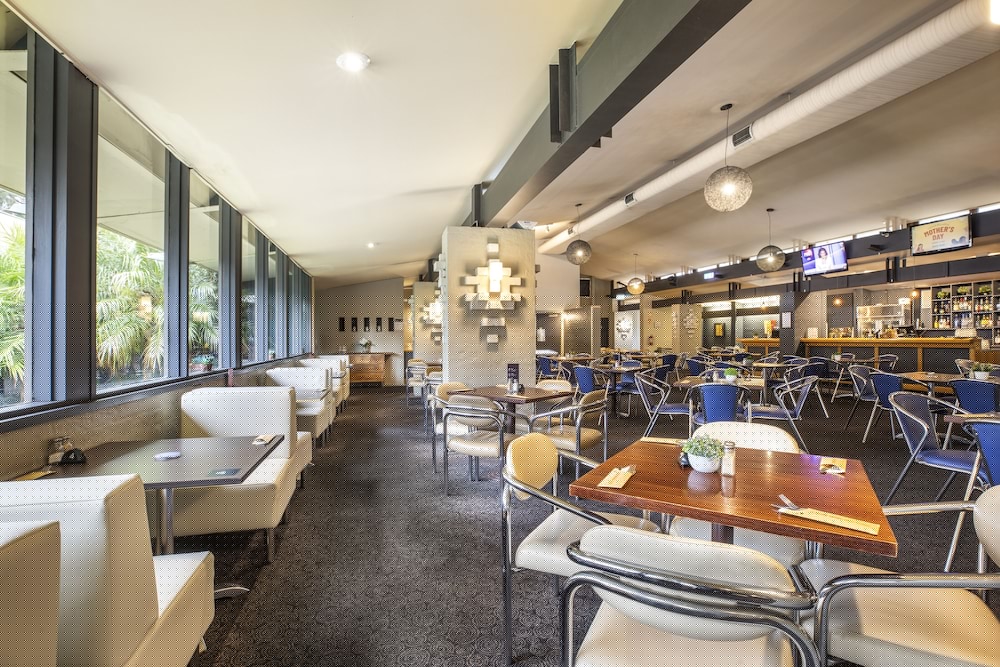 Burvale Hotel 34/39