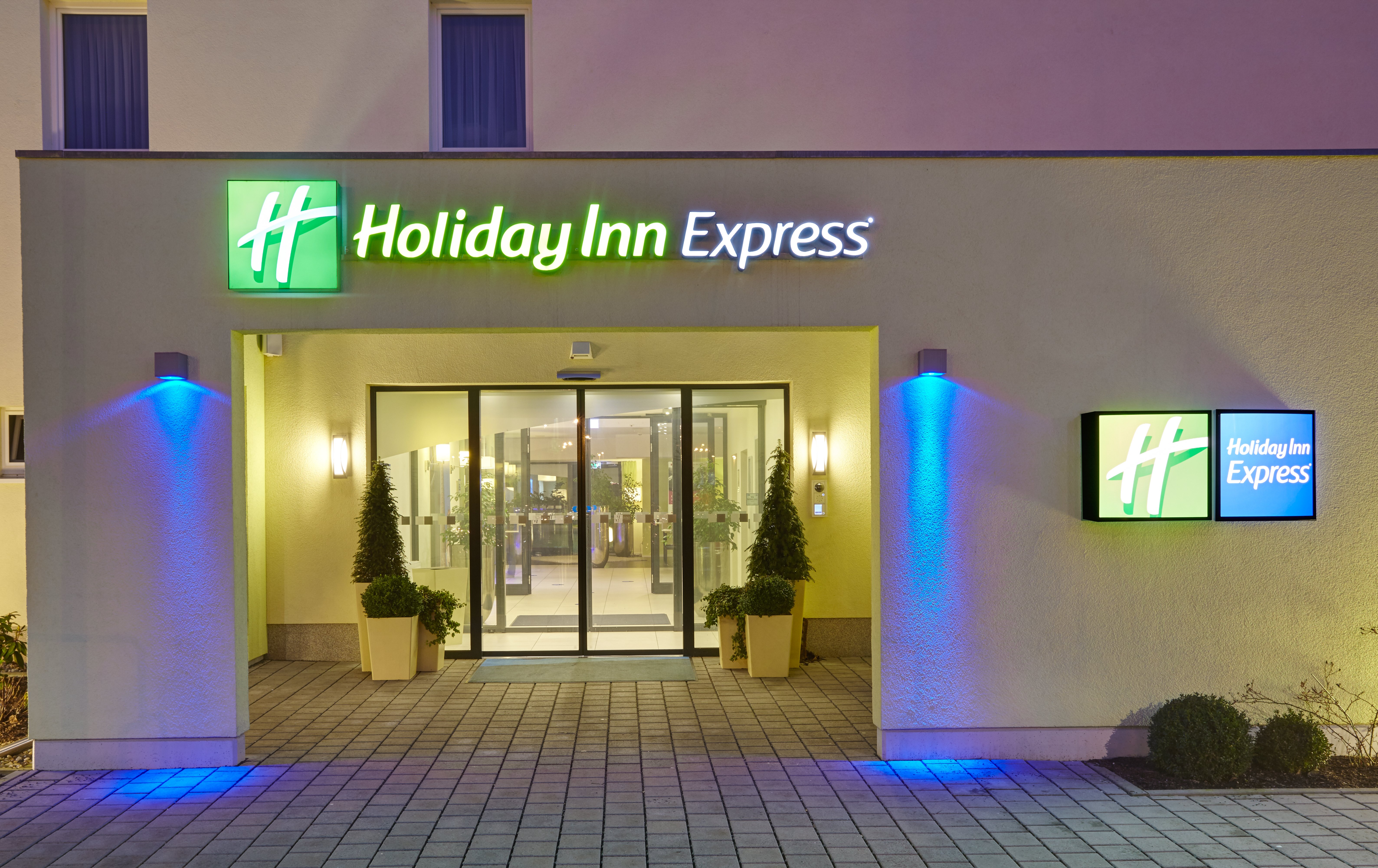 Holiday Inn Express Neunkirchen 4/45