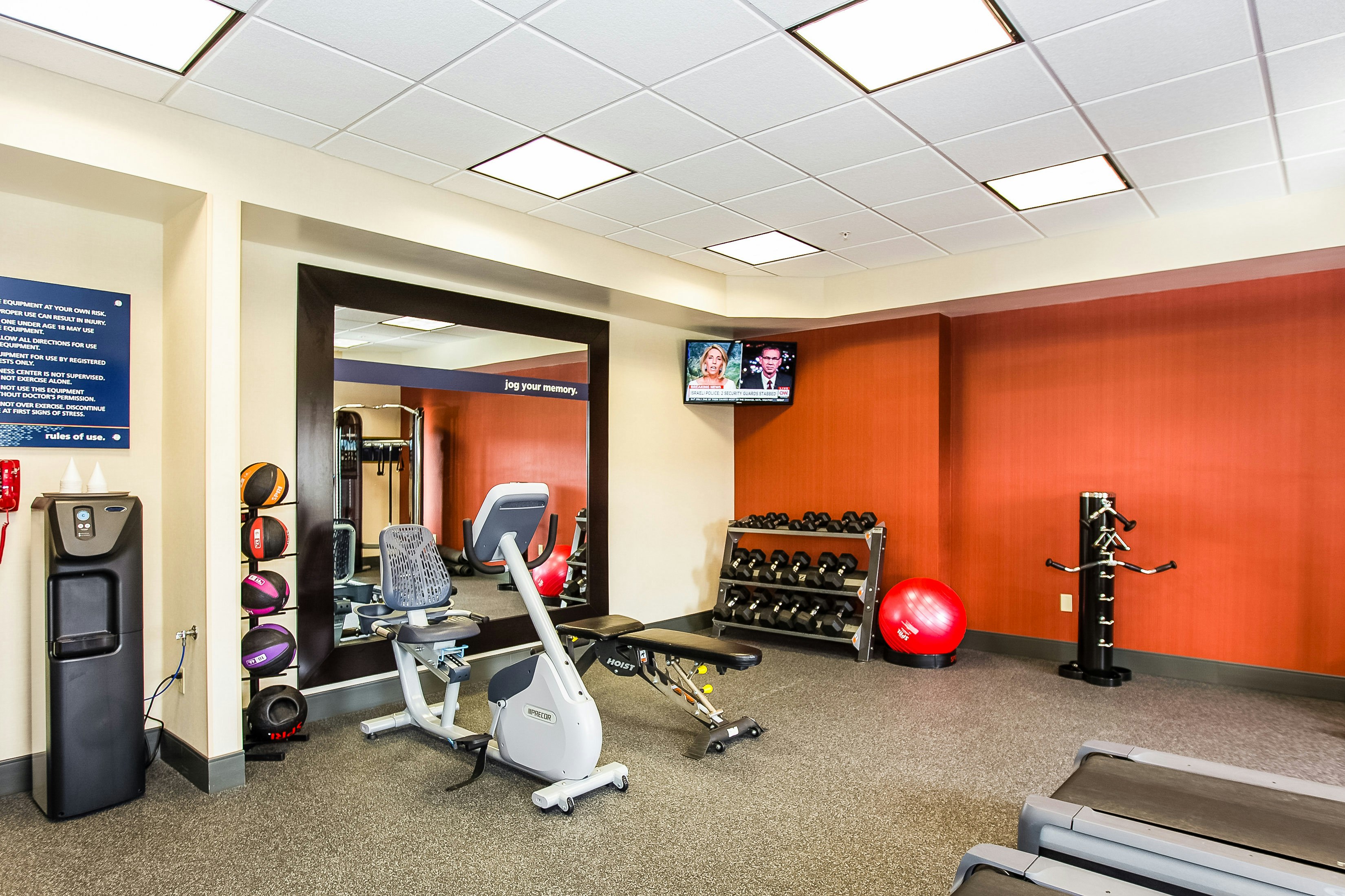 Hampton Inn & Suites Blairsville 33/45
