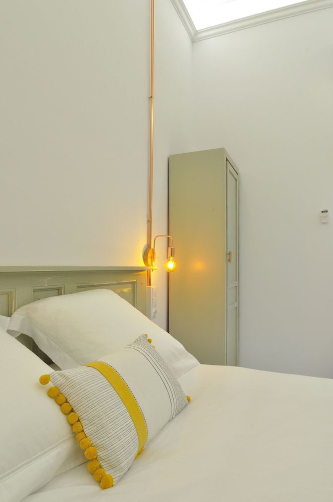 Hostal Girona 14/50