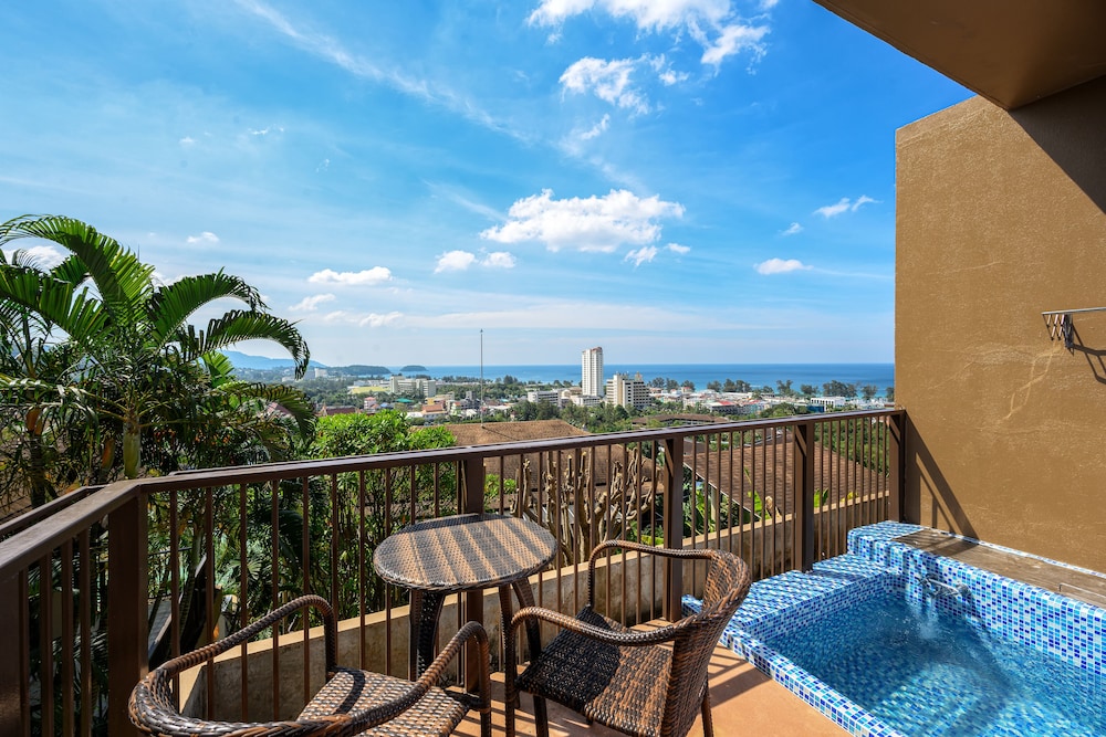 Karon Phunaka Resort 45/49