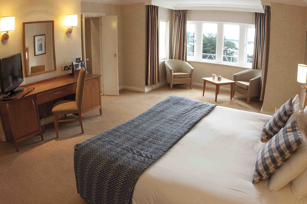 Harbour Heights Hotel 17/50