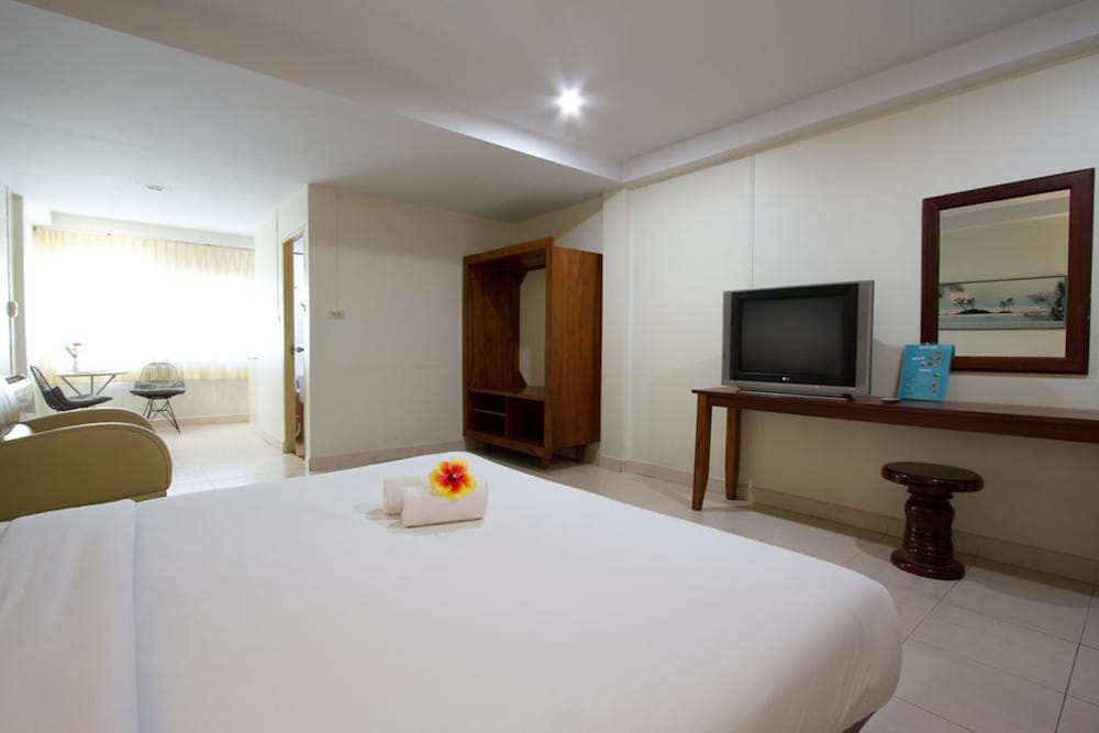 Sawasdee Place Hotel 30/62